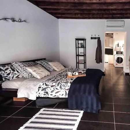 Intero Appartamento Su Via Tortona-Darsena-Navigli Milánó Kültér fotó